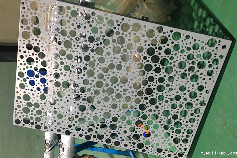 不锈钢装饰网 圆孔装饰网