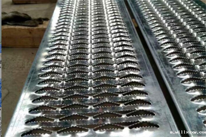 齿形防滑板 鳄鱼嘴状防滑板