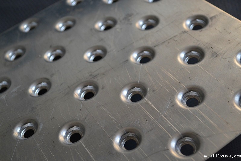 鱼眼防滑板 冲孔防滑板