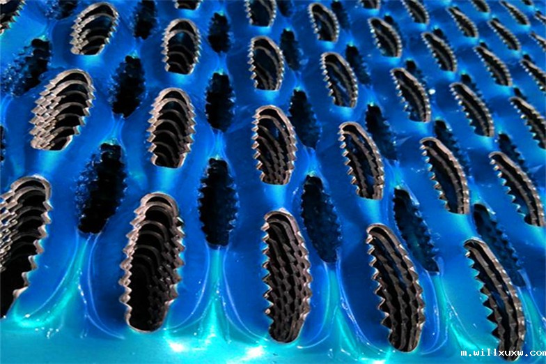 机械防滑板 鳄鱼嘴冲孔板