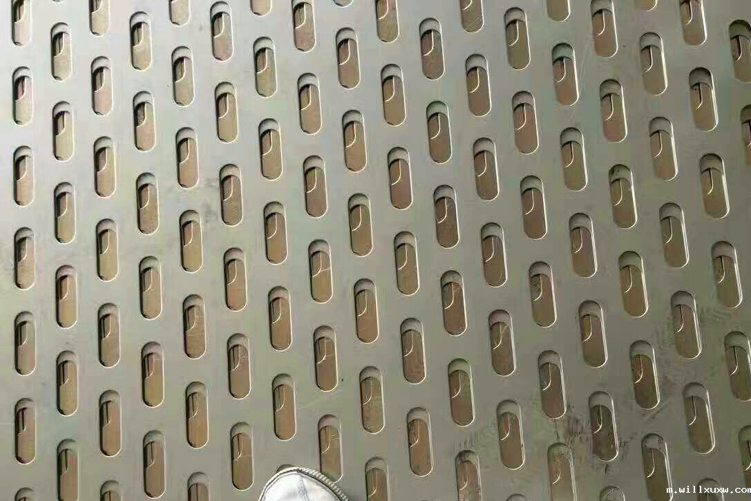 镀锌板冲孔网 长圆孔冲孔网