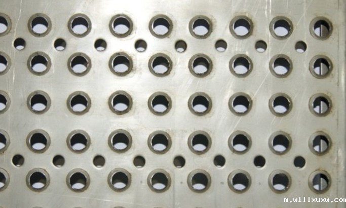 圆形起鼓防滑板