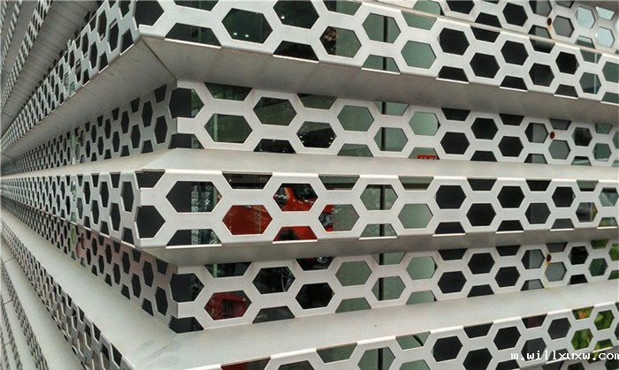 4S店冲孔网装饰板