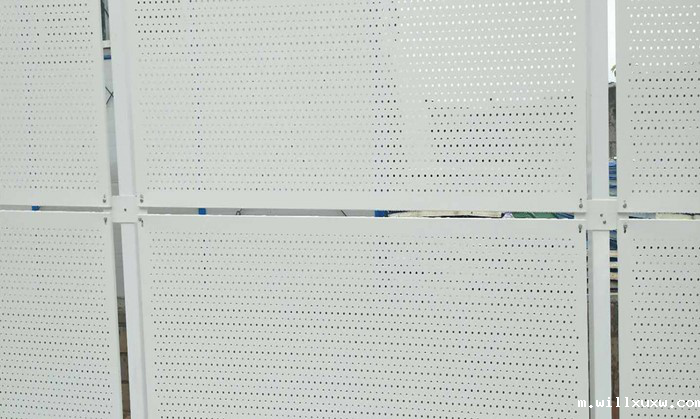 焊接安装冲孔板