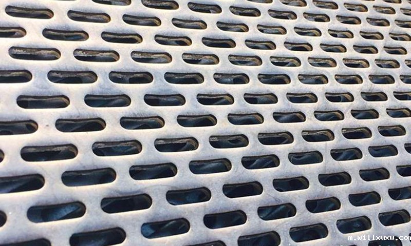 长孔不锈钢筛网