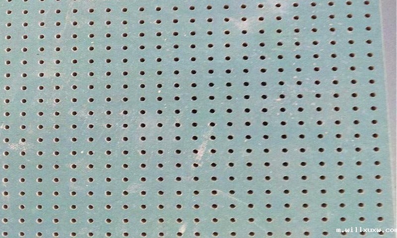 微穿孔板