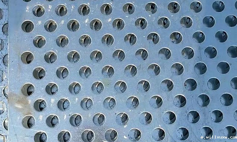镀锌穿孔板