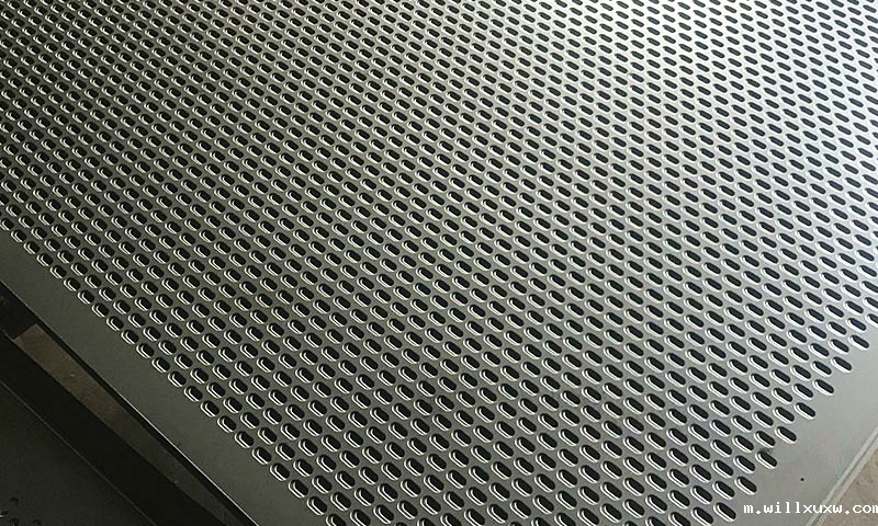 冲孔铝板产品展示